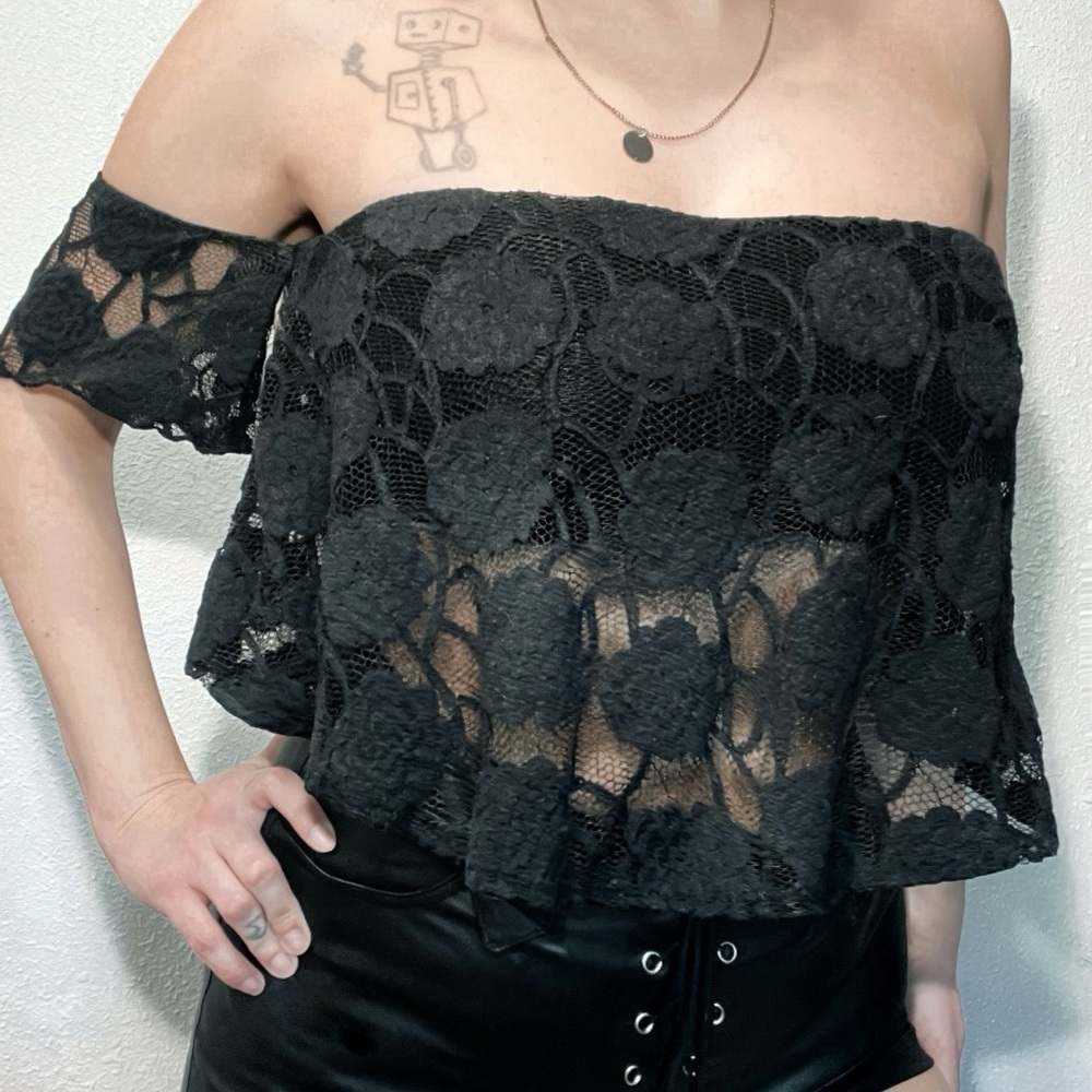 Black Lace Off-Shoulder Crop Top